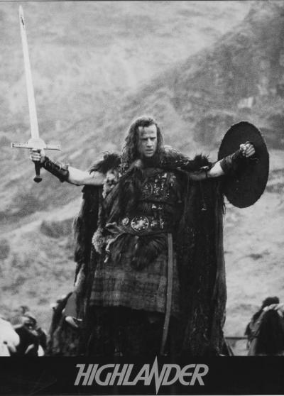 E tem o Christopher Lambert de kilt, também, se isso lhe interessar.