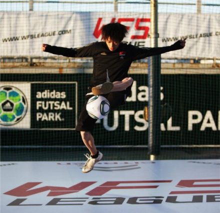 Kotaro Tokuda é campeão mundial de Futebol Freestyle