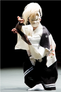 espetáculo traz elementos folclóricos de diversas regiões do Japão