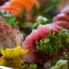 Variedade de sashimis