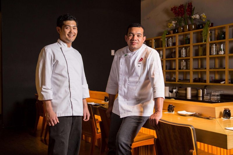 Chefs Jyun e Bié do Toro Sushi